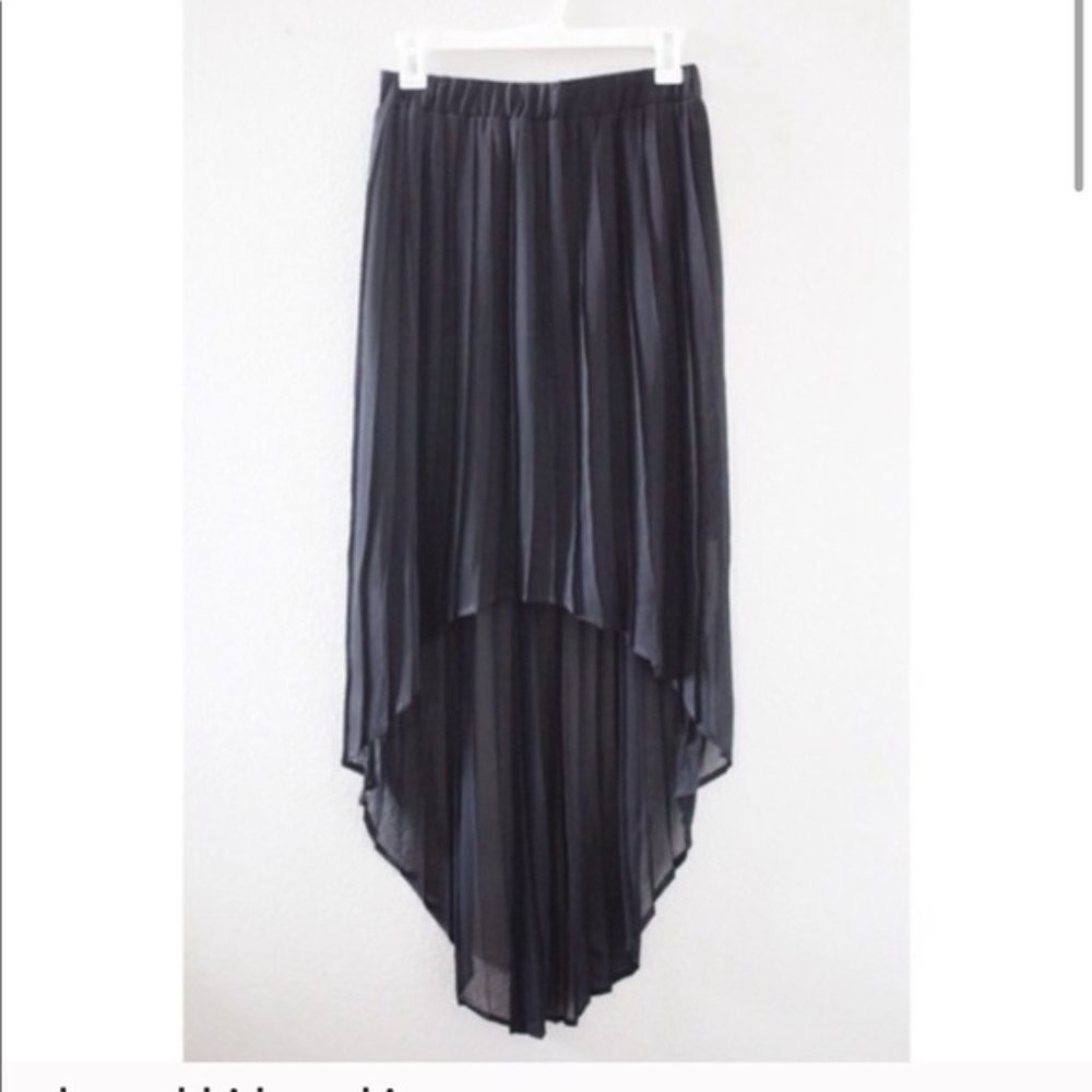 SKIRT - sz S, small XHILARATION  high low sheer overlay black pleated skirt